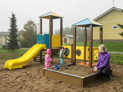 Детская площадка с песочницей и горкой «Лиза»